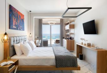 Sea Level Hotel - Adults Only 16 plus allows 18 year olds to book a room