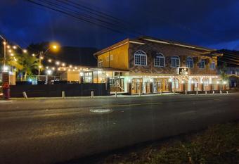 Hotel La Casa de la Abuela allows 18 year olds to book a room