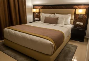 Hotel Best Night 2 has Balcony rooms