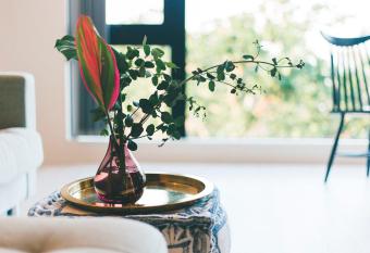 BLUE STEAK WONDER SENAHA Okinawa Yomitan allows 18 year olds to book a room