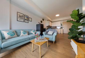 Thoc Ecopark Blue home 0918- with Golf course View has Balcony rooms