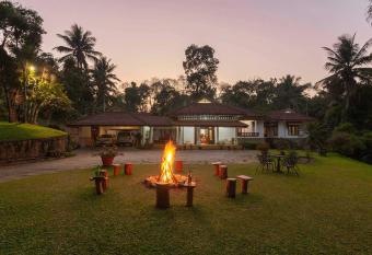 StayVista at Crystal Homestay with Breakfast & Bicycle allows 18 year olds to book a room