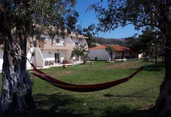 Studios Dimitraki has Balcony rooms