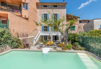 Ca Na Joana has Balcony rooms