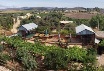 Posada Tres Cuevas allows 18 year olds to book a room