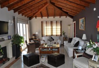 Welcome Inn Nerja guest house Luxury Bed & Breakfast allows 18 year olds to book a room