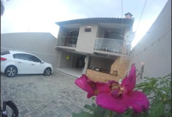 Casa da Fam  lia Anton has Balcony rooms