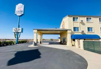 Americas Choice Inn And Suites allows 18 year olds to book a room