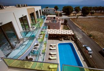 Crystal Bay Hotel has Balcony rooms