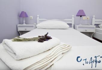 Aithrio allows 18 year olds to book a room