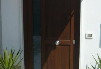 La casa di Balto, un nido per 2 allows 18 year olds to book a room