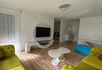 O&V Apartment has Balcony rooms