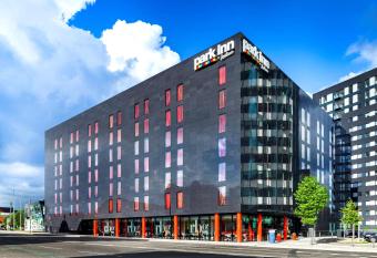Park Inn by Radisson Manchester City Centre allows 18 year olds to book a room