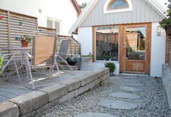 Logisolkatten has Balcony rooms