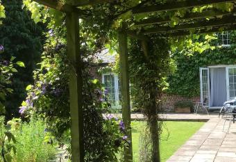 The Old Coach House at Stewton has Balcony rooms