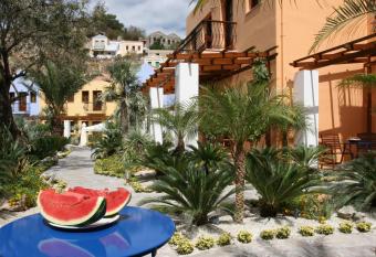 Iapetos Village allows 18 year olds to book a room