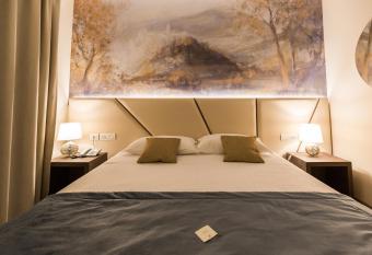 Villa Cavalletti Camere has Balcony rooms