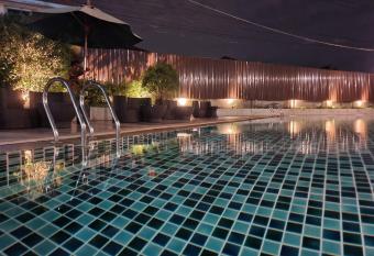 Retreat Resort Pattaya has Balcony rooms