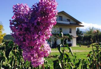 Agriturismo Le Terre d Abruzzo Country House has Balcony rooms