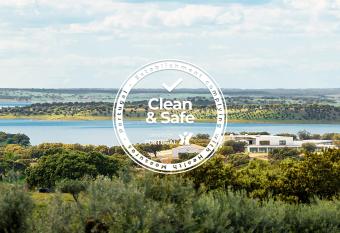 Herdade dos Delgados allows 18 year olds to book a room