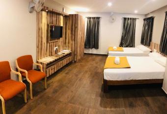 Sharada Residency has Balcony rooms