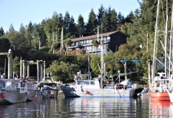 Tofino Motel Harborview has Balcony rooms