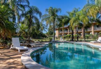 Charbonnier Motor Inn allows 18 year olds to book a room