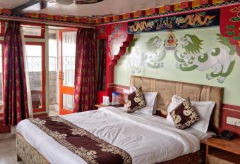 hotel Seven Seventeen has Balcony rooms