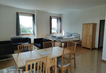 Penzion Star   dv  r has rooms with a private hot tub