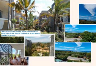 Aqua Resort has Balcony rooms