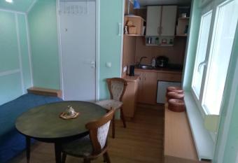 Paupio namelis prie Vorutos / Riverside cabin has Balcony rooms