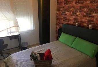 Beach, City & Gibraltar (Shared Apartment) allows 18 year olds to book a room