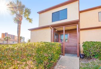 Beachwalk Condominiums 6F has Balcony rooms