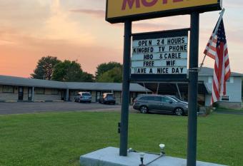 Gas Lite Motel Lawrenceville has Smoking rooms