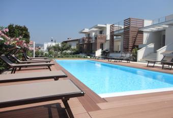 Bio Suites Pacinotti has Balcony rooms