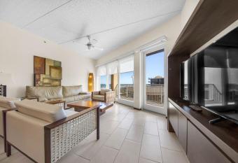 Peninsula Island Resort & Spa - Beachfront Property at South Padre Island allows 18 year olds to book a room