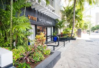 Vive Hotel Waikiki allows 18 year olds to book a room