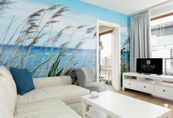Jantar Apartamenty - Beach Resort has Balcony rooms