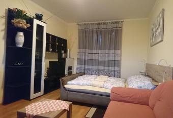 Ku  a za odmor Magdalena has Balcony rooms