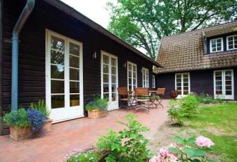 Ferienhaus Fontane has Balcony rooms