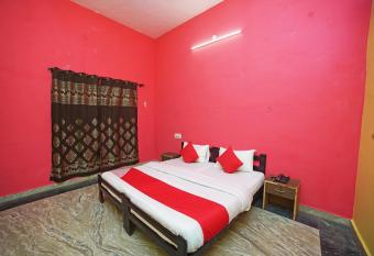 OYO Flagship Merry Garden allows 18 year olds to book a room