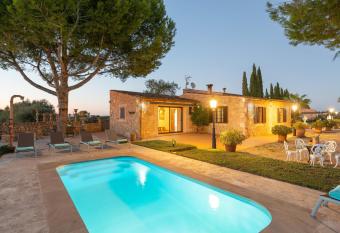 Banc Doli has Balcony rooms