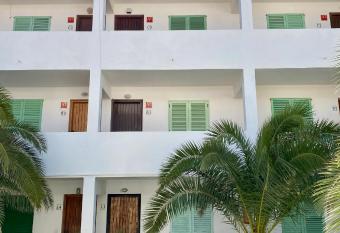 Lungomare has Balcony rooms