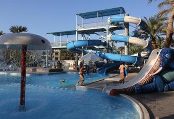 ZYA Regina Resort and Aqua Park Hurghada has Smoking/Balcony rooms