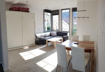 FeWo an der Ostsee Nr. 1 has Balcony rooms