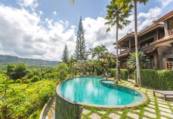 Villa Karma Loka has Balcony rooms