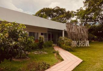 VILLA CRISTAL has rooms with a private hot tub