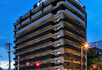 Ostay Vermillion Namba has Balcony rooms