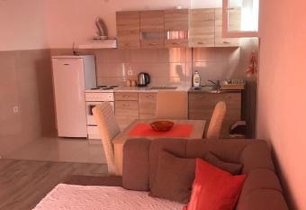 Stan Vukovic has Balcony rooms