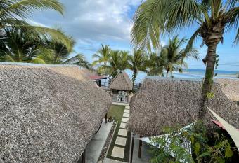 San Carlos Surf Resort & Eco Lodge has Balcony rooms